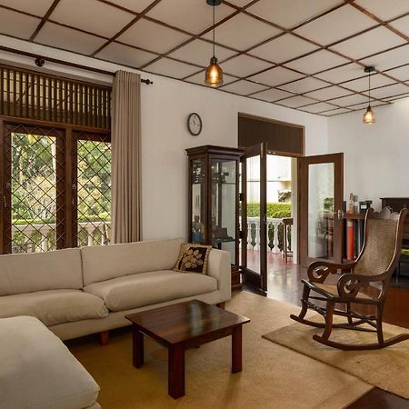 Surveyor'S Residence Bungalow Kandy Extérieur photo
