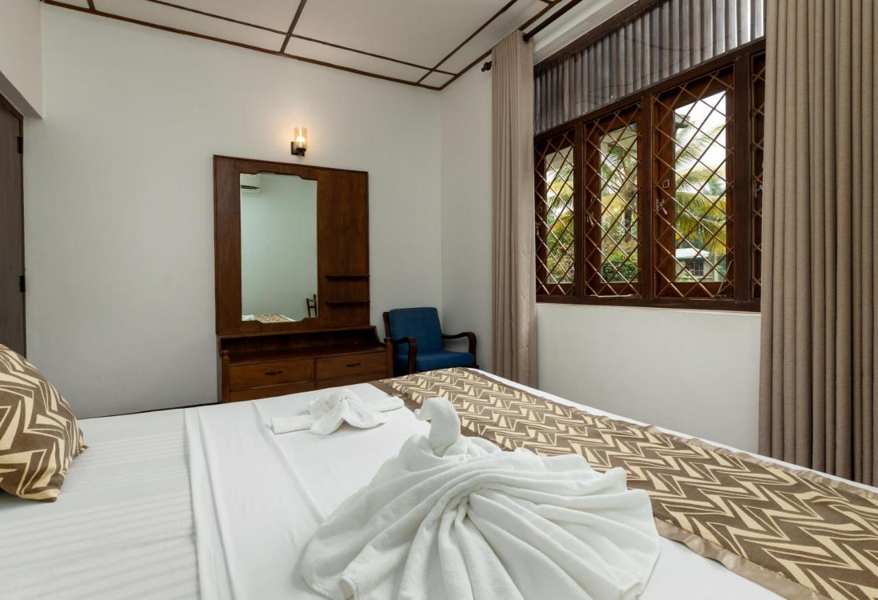 Surveyor'S Residence Bungalow Kandy Extérieur photo