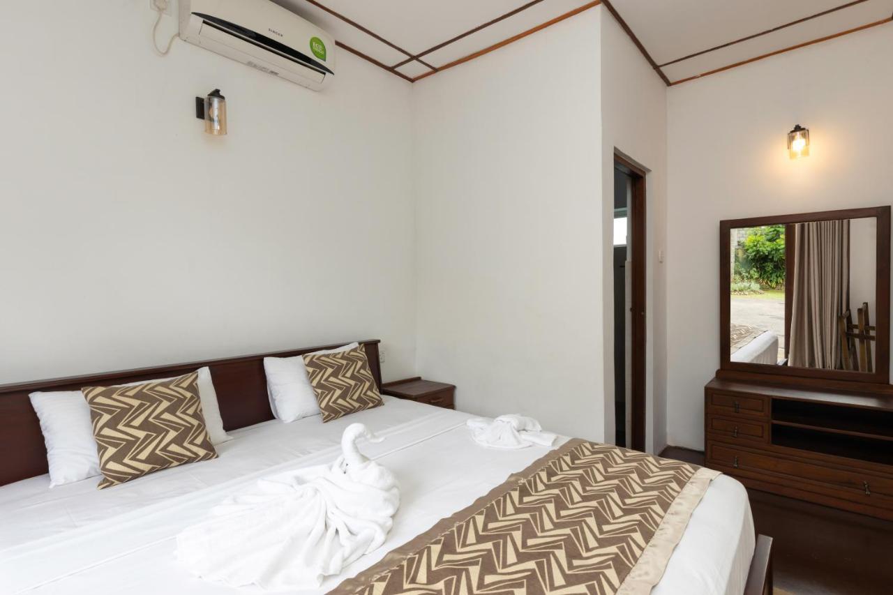Surveyor'S Residence Bungalow Kandy Extérieur photo