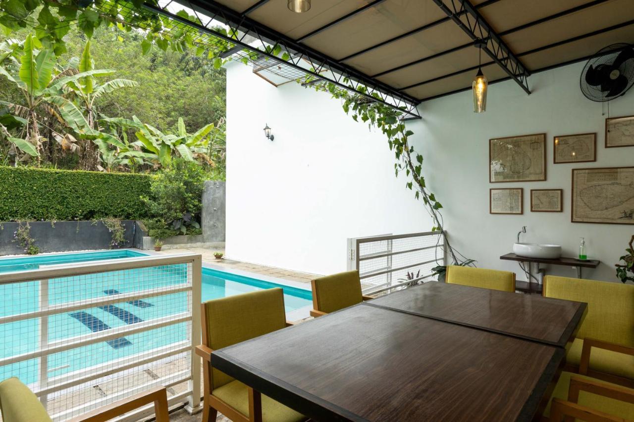 Surveyor'S Residence Bungalow Kandy Extérieur photo